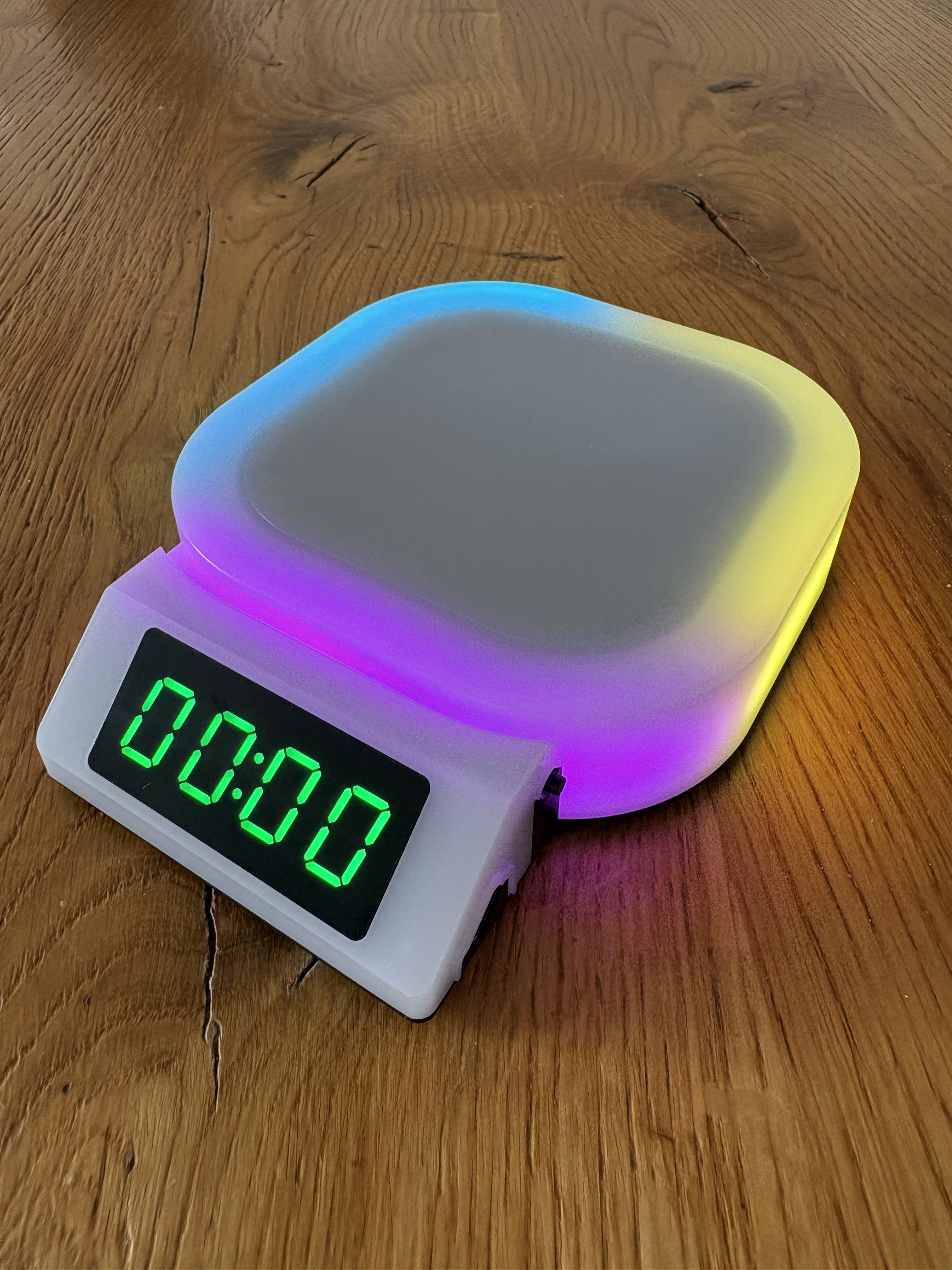 Ex-König Trink-Timer mit leuchtendem Party-Pad und Kronen-Symbol